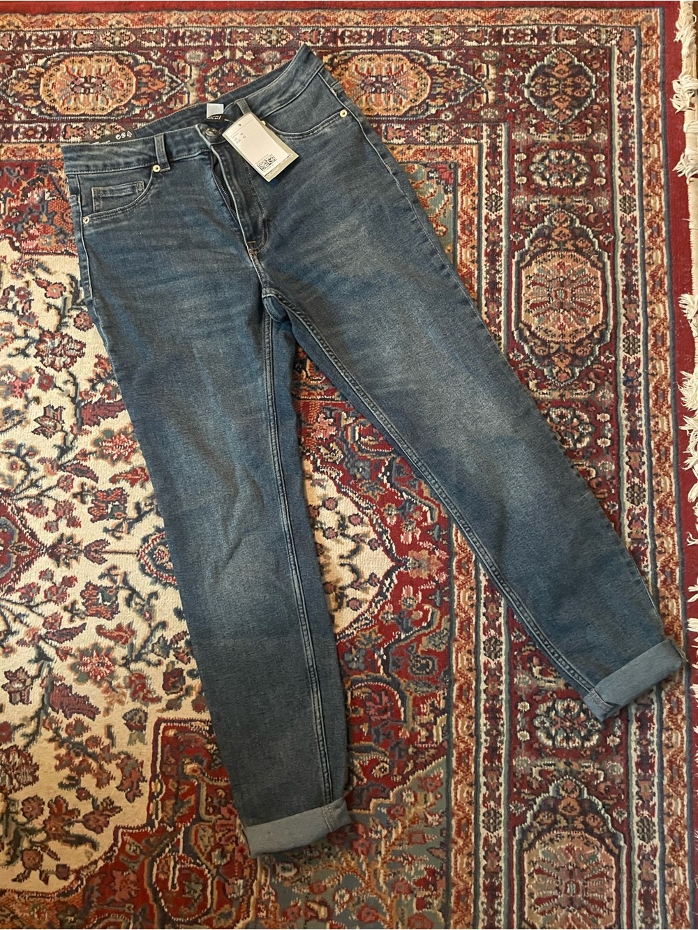 Women's New with tags 10 Blue Straight-Leg Jeans